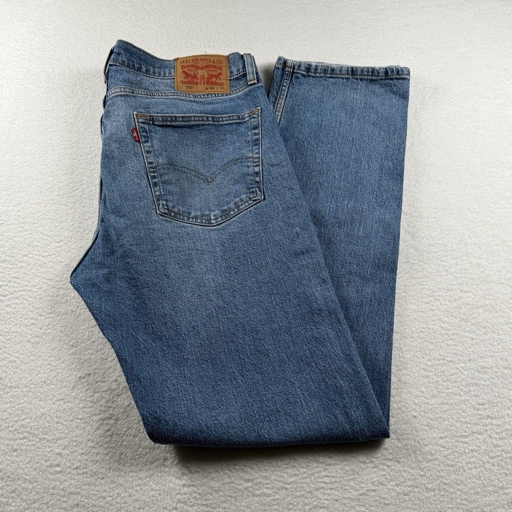 Levi's 505 Men's Jeans 35x33 (tag 36x34) Blue Denim‎ Regular Fit Straight Leg